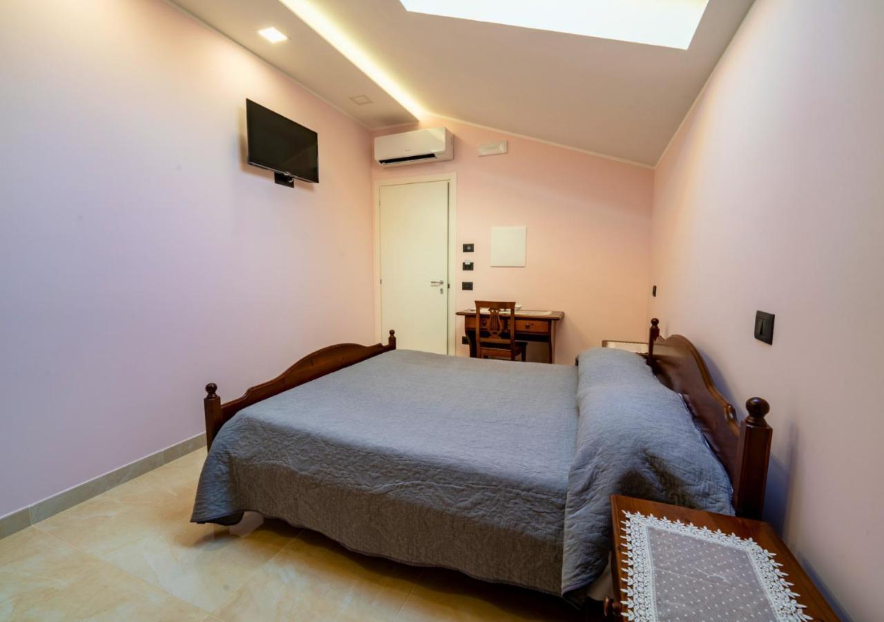 Villa Dei Cesari Bed & Breakfast Santa Maria La Carità Exterior photo